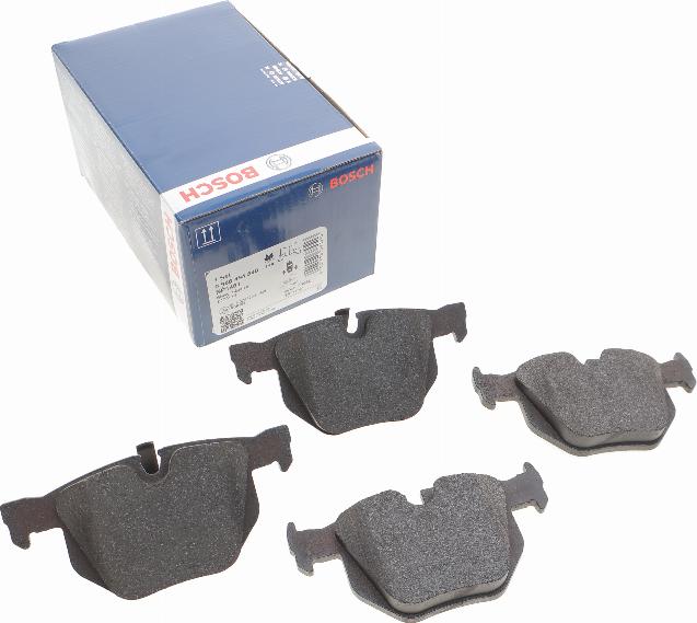 BOSCH 0 986 494 540 - Juego de pastillas de freno www.parts5.com