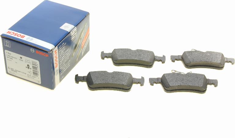 BOSCH 0 986 494 811 - Brake Pad Set, disc brake www.parts5.com