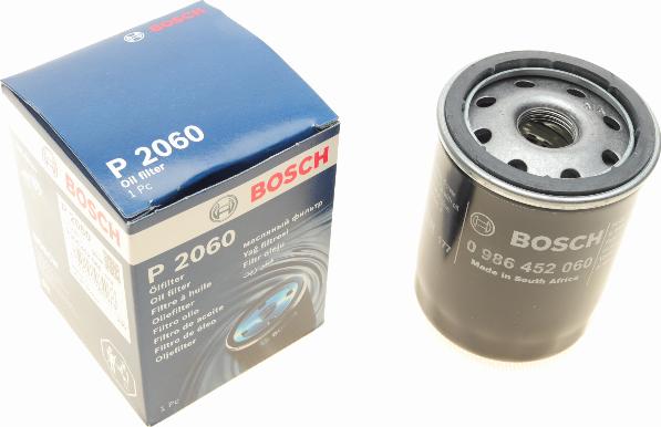 BOSCH 0 986 452 060 - Filtro de aceite www.parts5.com