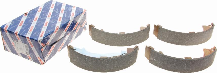 BOSCH 0 986 487 955 - Brake Shoe Set www.parts5.com