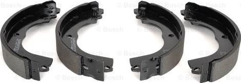 BOSCH 0 986 487 951 - Brake Shoe Set www.parts5.com