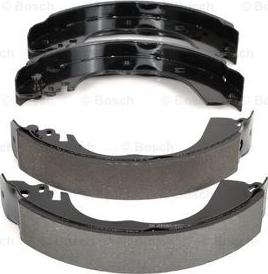 BOSCH 0 986 487 951 - Brake Shoe Set www.parts5.com