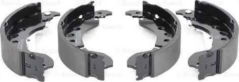 BOSCH 0 986 487 921 - Piduriklotside komplekt www.parts5.com