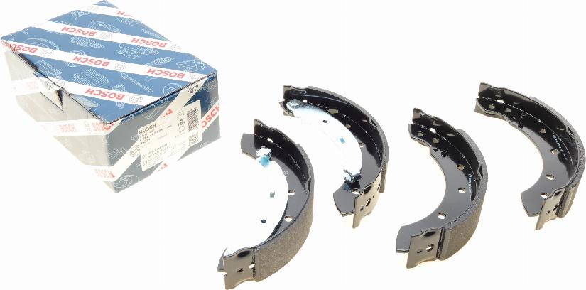 BOSCH 0 986 487 585 - Brake Shoe Set www.parts5.com