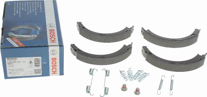 BOSCH 0 986 487 582 - Set saboti frana, frana de mana www.parts5.com