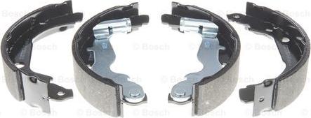 BOSCH 0 986 487 774 - Brake Shoe Set www.parts5.com