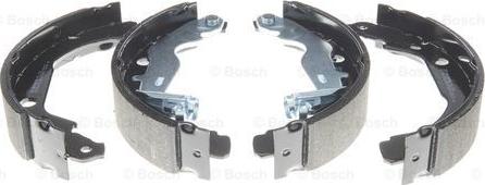 BOSCH 0 986 487 774 - Brake Shoe Set www.parts5.com