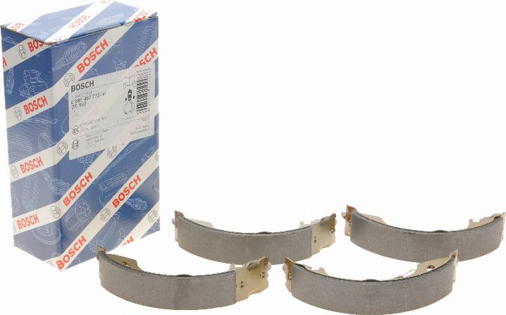 BOSCH 0 986 487 772 - Brake Shoe Set www.parts5.com