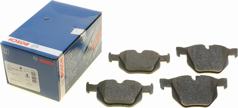 BOSCH 0 986 424 766 - Brake Pad Set, disc brake www.parts5.com