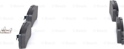 BOSCH 0 986 424 717 - Тормозные колодки, дисковые, комплект www.parts5.com