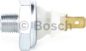 BOSCH 0 986 344 033 - Sensor, presión de aceite www.parts5.com