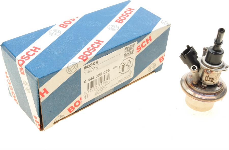 BOSCH 0 444 025 005 - Dosing Module, urea injection www.parts5.com