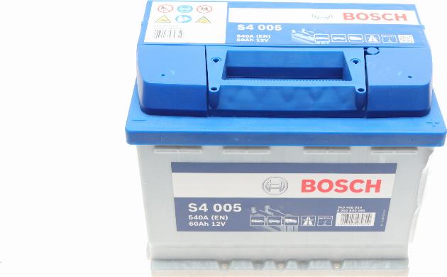 BOSCH 0 092 S40 050 - Akumulator za zagon www.parts5.com