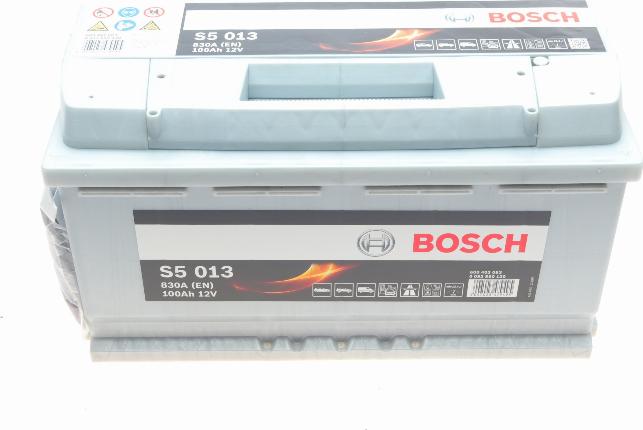 BOSCH 0 092 S50 130 - Batterie de démarrage www.parts5.com