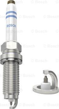 BOSCH 0 241 140 537 - Svećica za paljenje www.parts5.com