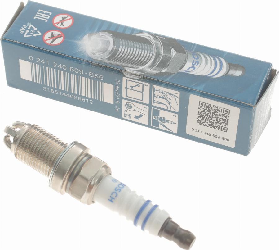 BOSCH 0 241 240 609 - Bujii www.parts5.com