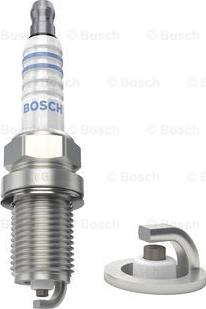 BOSCH 0 242 245 536 - Świeca zapłonowa www.parts5.com