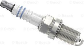 BOSCH 0 242 245 536 - Świeca zapłonowa www.parts5.com