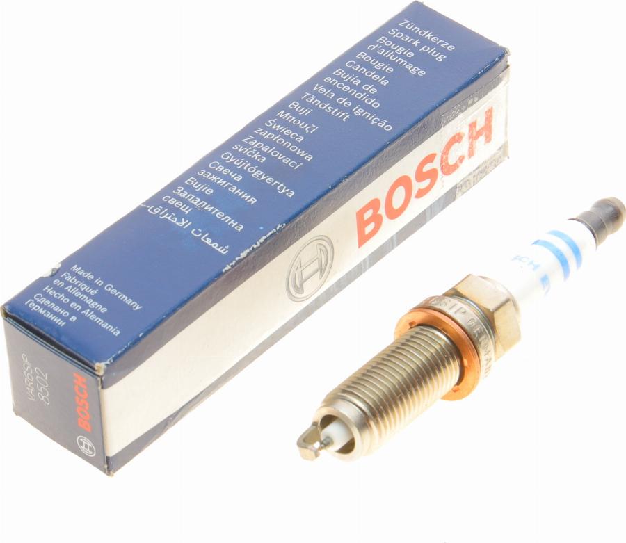 BOSCH 0 242 140 566 - Gyújtógyertya www.parts5.com