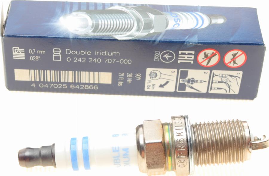 BOSCH 0 242 240 707 - Spark Plug parts5.com