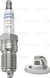 BOSCH 0 242 235 661 - Gyújtógyertya www.parts5.com