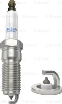 BOSCH 0 242 235 767 - Gyújtógyertya www.parts5.com