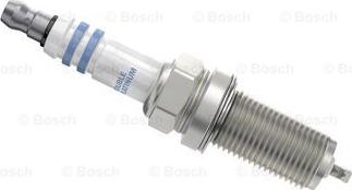 BOSCH 0 242 230 584 - Свеча зажигания www.parts5.com