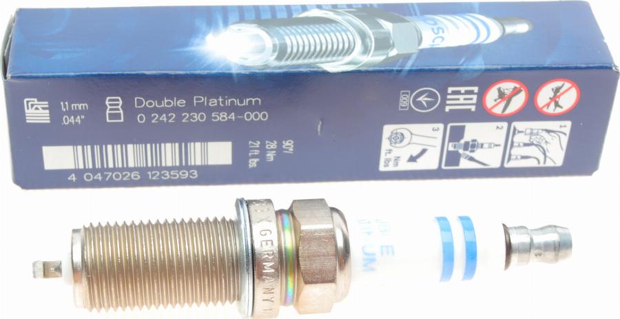 BOSCH 0 242 230 584 - Süüteküünal www.parts5.com