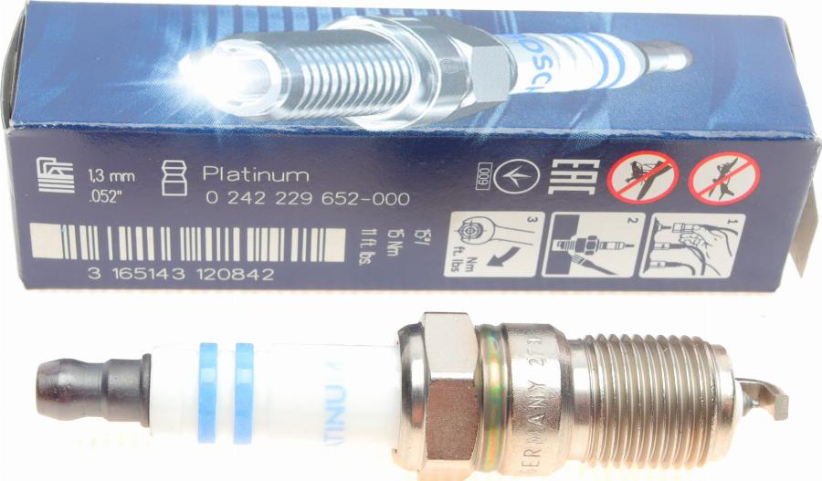 BOSCH 0 242 229 652 - Spark Plug www.parts5.com