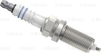 BOSCH 0 242 229 797 - Süüteküünal www.parts5.com