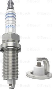 BOSCH 0 242 229 797 - Süüteküünal www.parts5.com