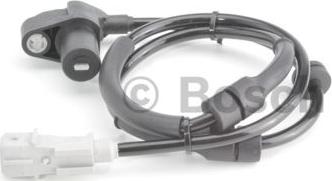 BOSCH 0 265 006 388 - Sensor, wheel speed www.parts5.com