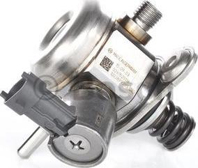 BOSCH 0 261 520 116 - High Pressure Pump parts5.com