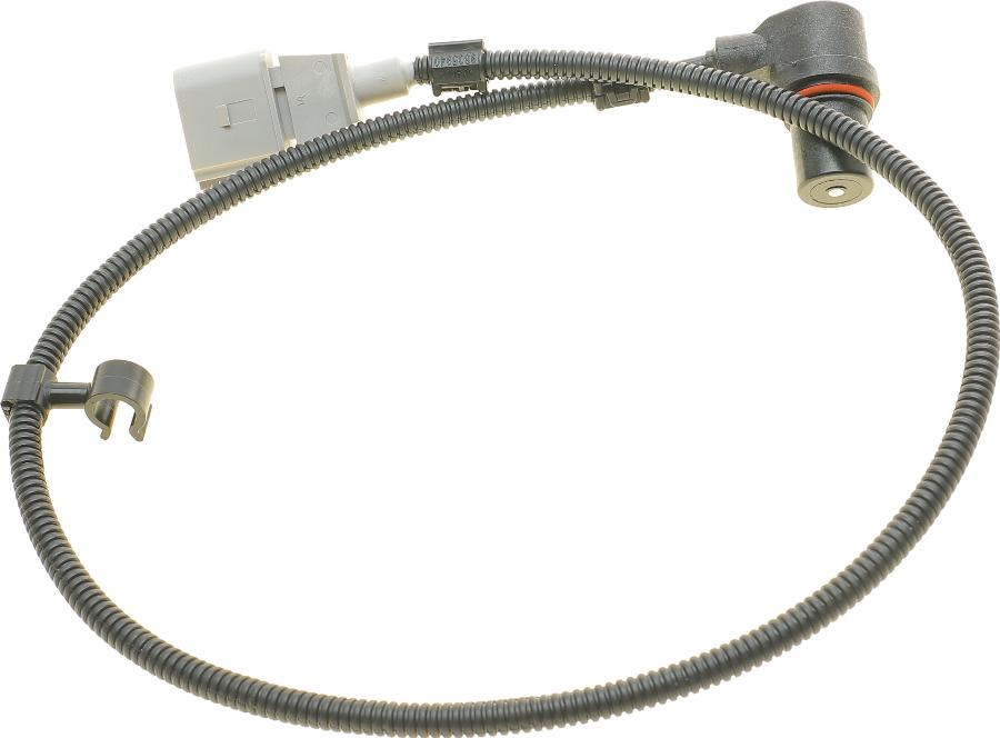 BOSCH 0 261 210 177 - Sensor, crankshaft pulse www.parts5.com