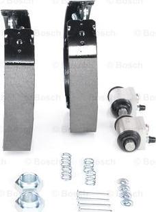 BOSCH 0 204 114 548 - Set saboti frana www.parts5.com