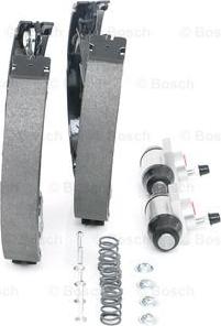 BOSCH 0 204 114 651 - Brake Shoe Set www.parts5.com