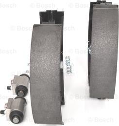 BOSCH 0 204 114 667 - Brake Shoe Set www.parts5.com