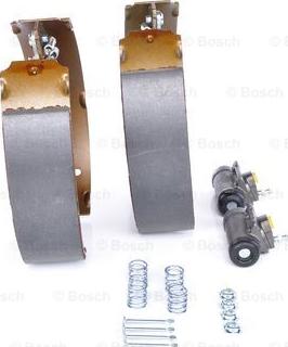 BOSCH 0 204 114 112 - Brake Shoe Set www.parts5.com