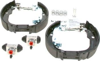 BOSCH 0 204 114 703 - Brake Shoe Set www.parts5.com