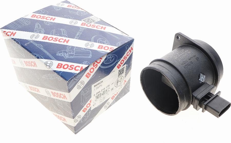 BOSCH 0 280 218 175 - Air Mass Sensor www.parts5.com