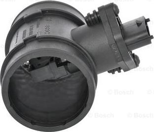 BOSCH 0 281 002 451 - Датчик потока, массы воздуха www.parts5.com