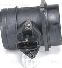 BOSCH 0 281 002 308 - Medidor de la masa de aire www.parts5.com