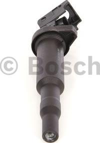 BOSCH 0 221 504 464 - Bobina de encendido www.parts5.com