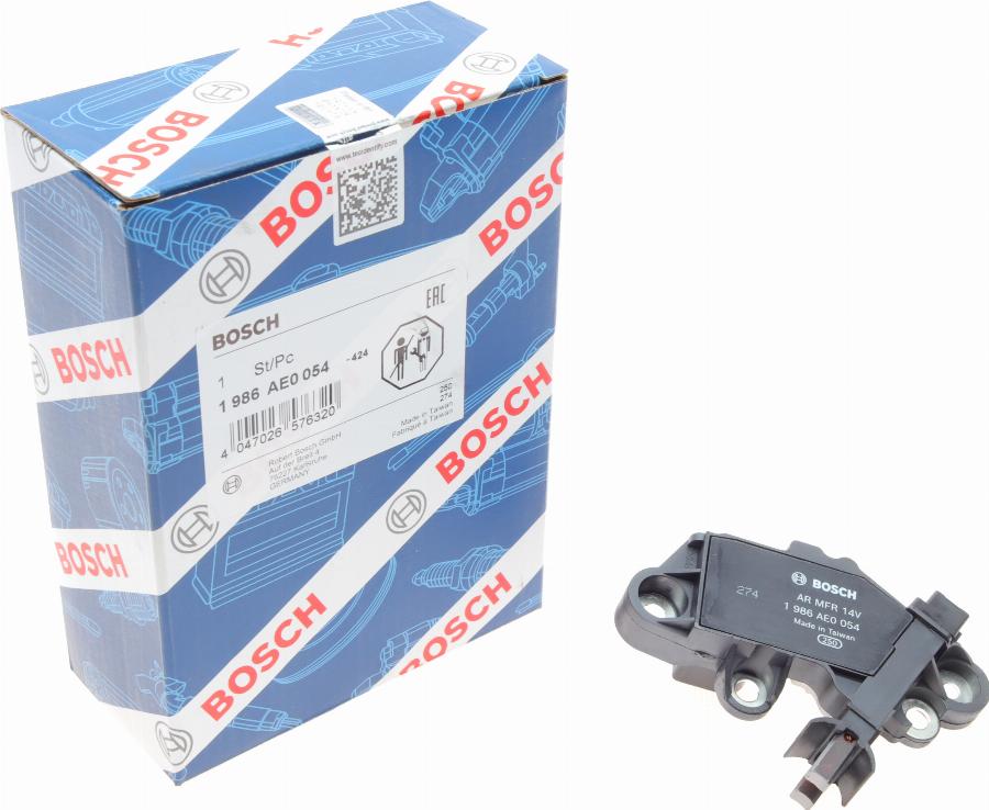 BOSCH 1 986 AE0 054 - Regulátor alternátora www.parts5.com