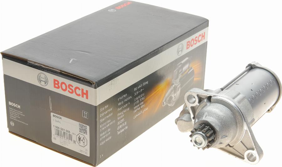 BOSCH 1 986 S01 055 - Önindító www.parts5.com