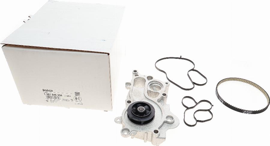 BOSCH 1 987 946 958 - Water Pump & Timing Belt Set www.parts5.com