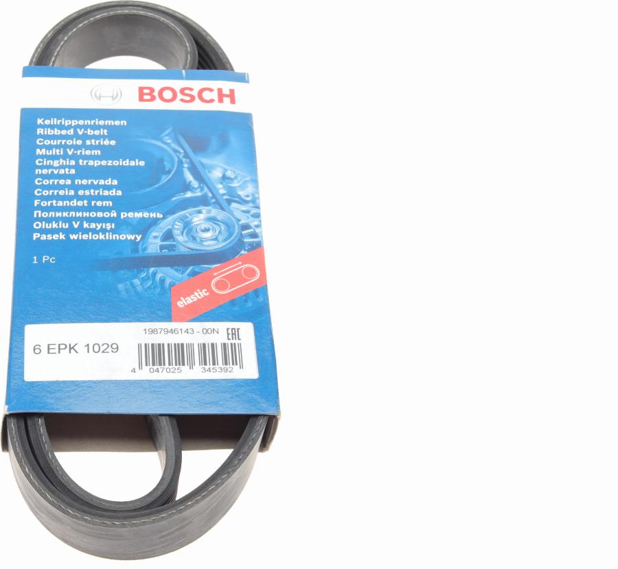 BOSCH 1 987 946 143 - Klinasti rebrasti kaiš www.parts5.com