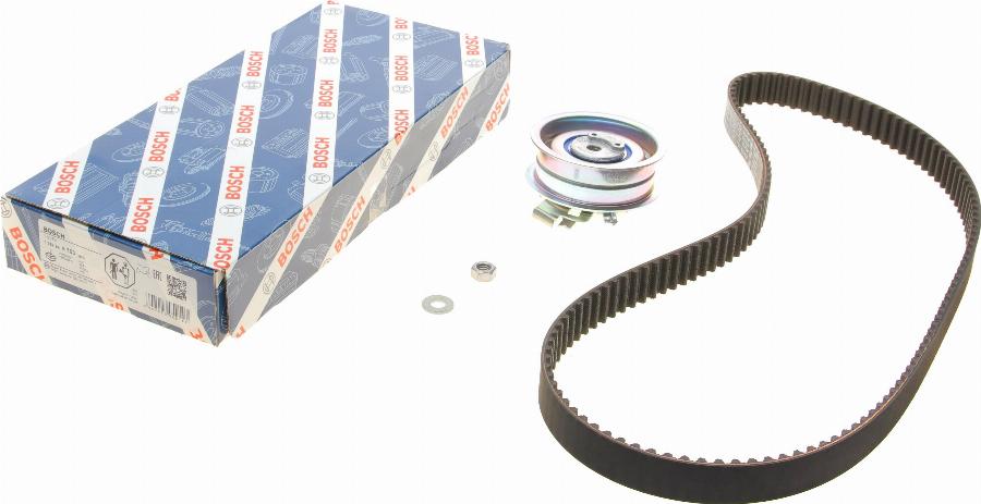 BOSCH 1 987 946 703 - Timing Belt Set www.parts5.com