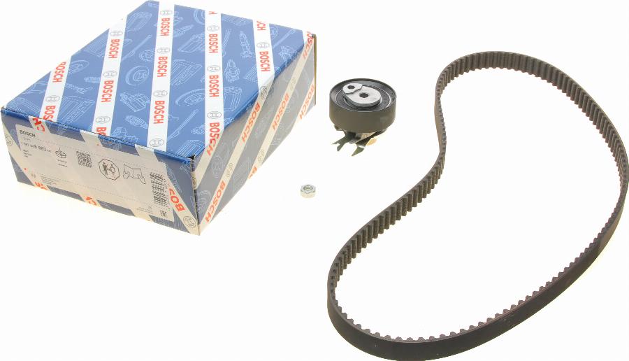 BOSCH 1 987 948 983 - Zahnriemensatz www.parts5.com