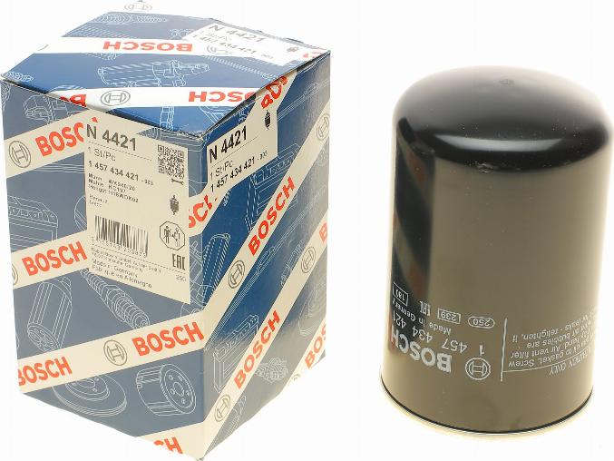 BOSCH 1 457 434 421 - Топливный фильтр www.parts5.com